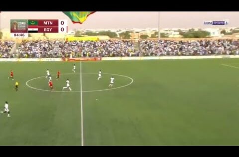 شاهد هدف منتخب مصر العالمي والتاريخي من منتصف الملعب هدف إبراهيم عادل في مباراة مصر و موريتانيا
